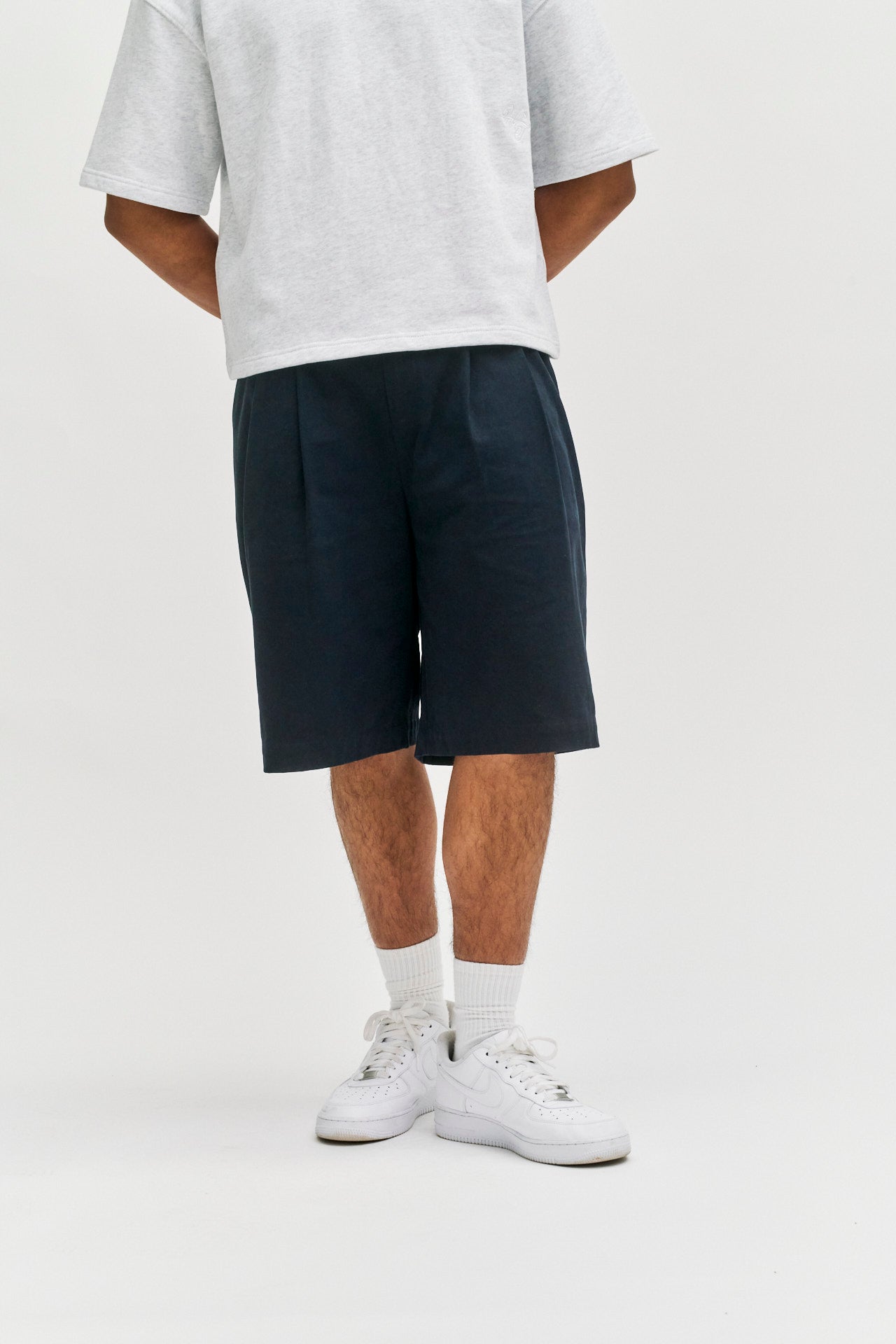 Amos Double Pleated Shorts - Navy