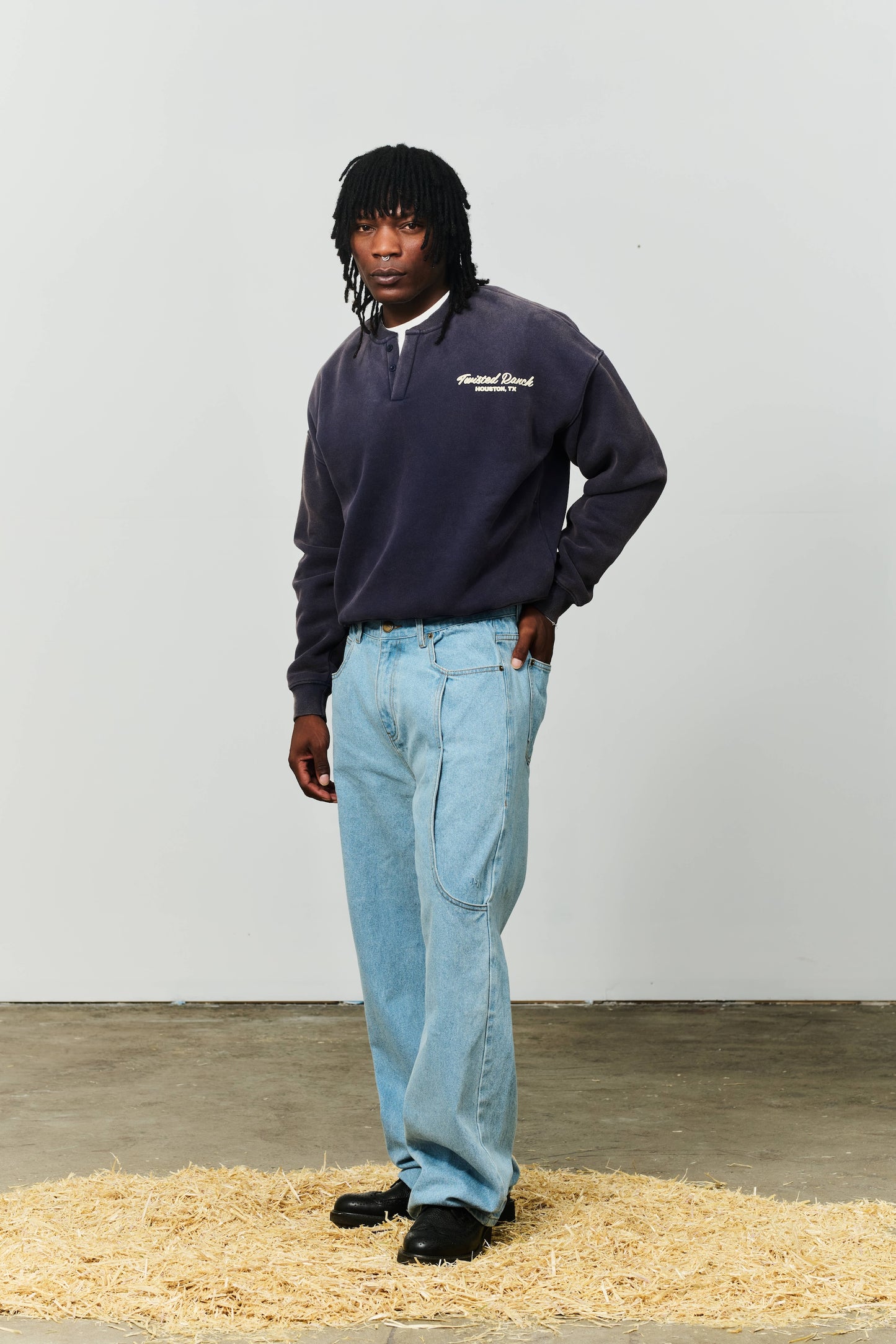 Houston Henley Crewneck - Washed Navy