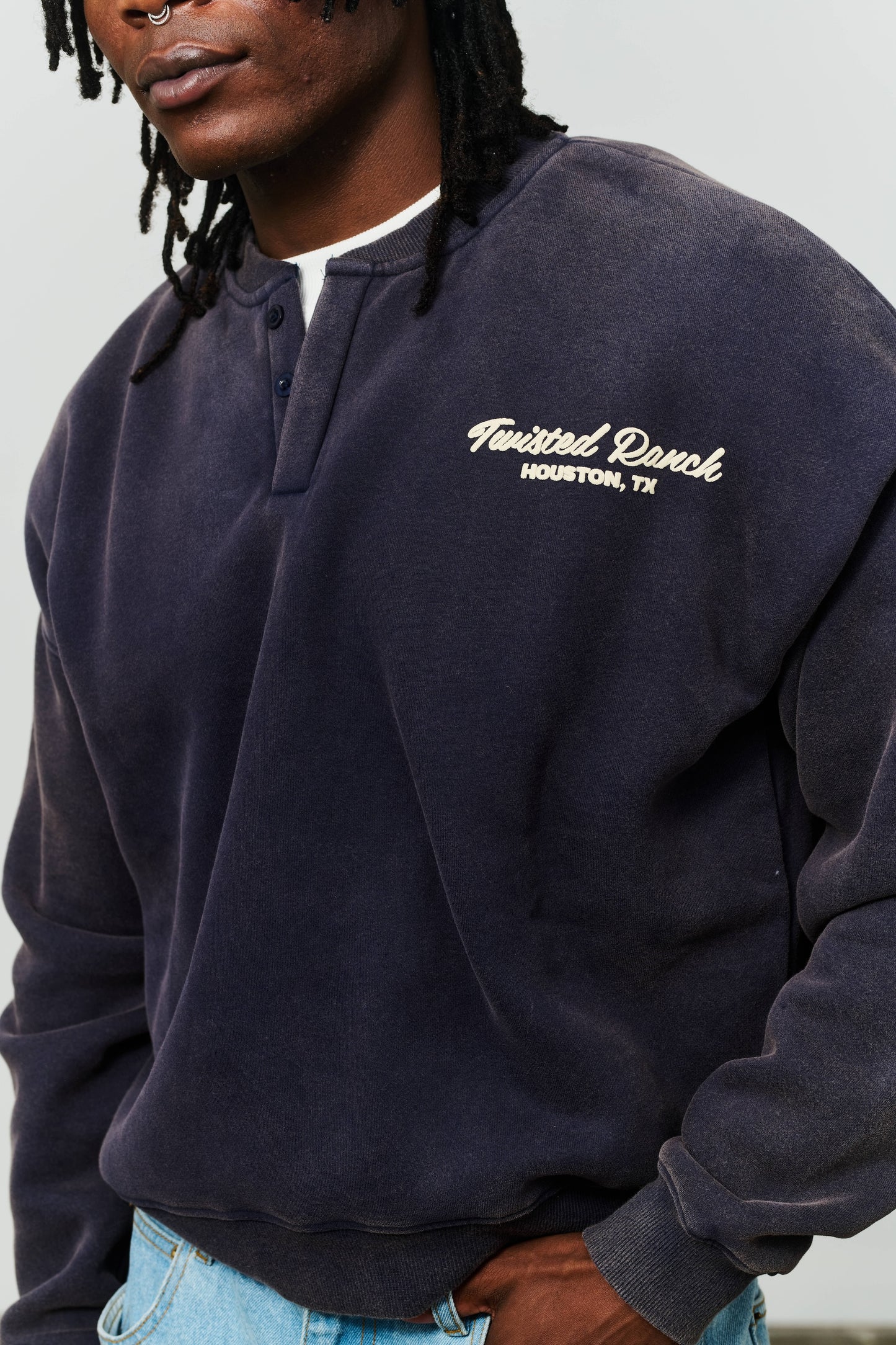 Houston Henley Crewneck - Washed Navy